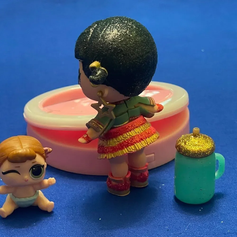 Lol Surprise mini doll serie CLAM CLUB